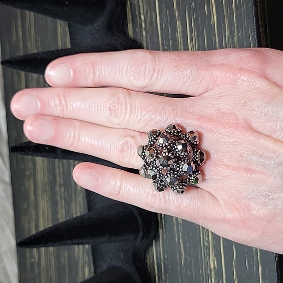 Gray and Silver Tone Ring - Picture 4 of 5